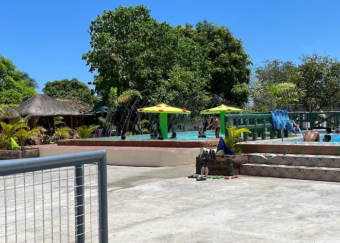 Maxbelle Mountain ホテル Daanbantayan