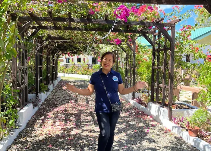 Maxbelle Mountain * Daanbantayan